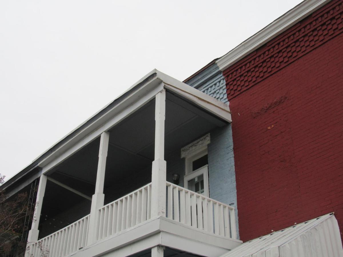 Located In The Noma-Gallaudet Neighborhood Appartamento Washington Esterno foto