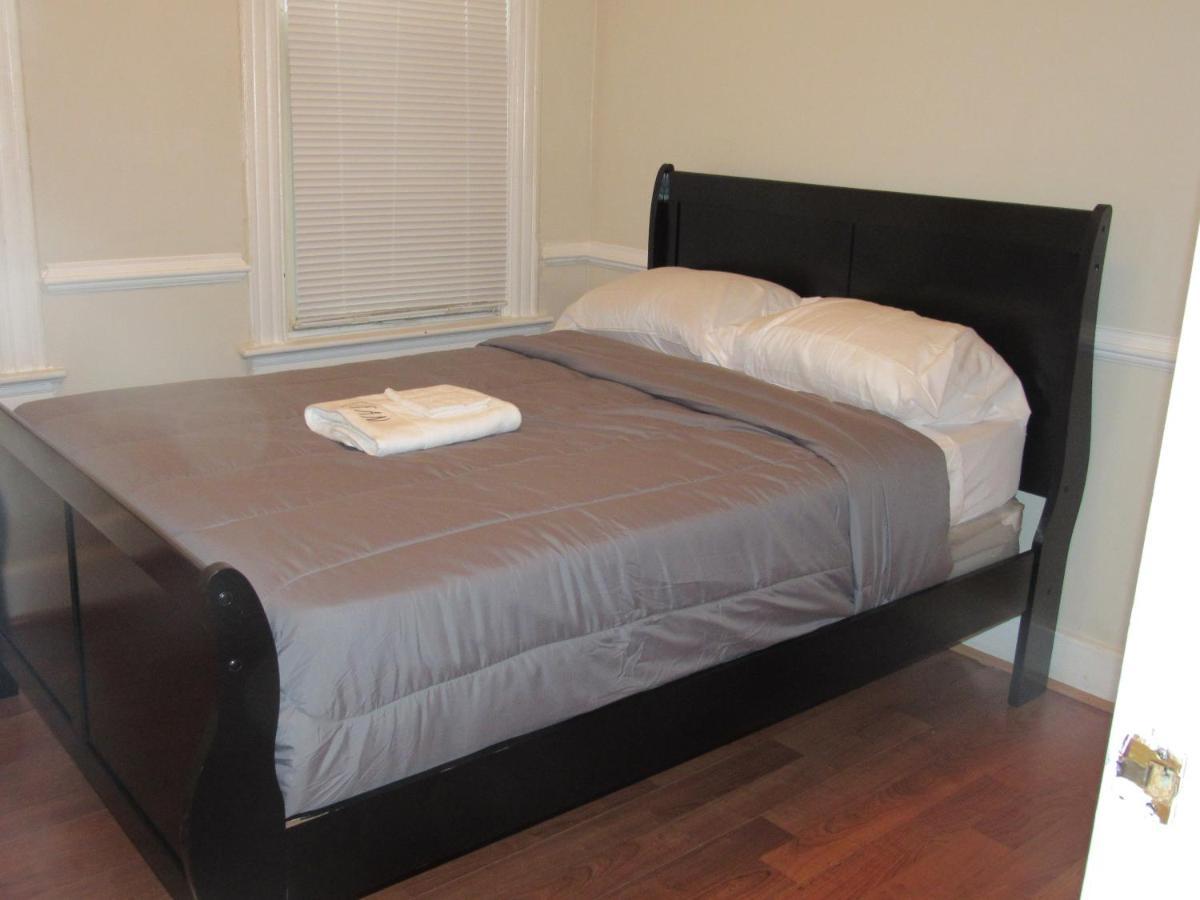 Located In The Noma-Gallaudet Neighborhood Appartamento Washington Esterno foto
