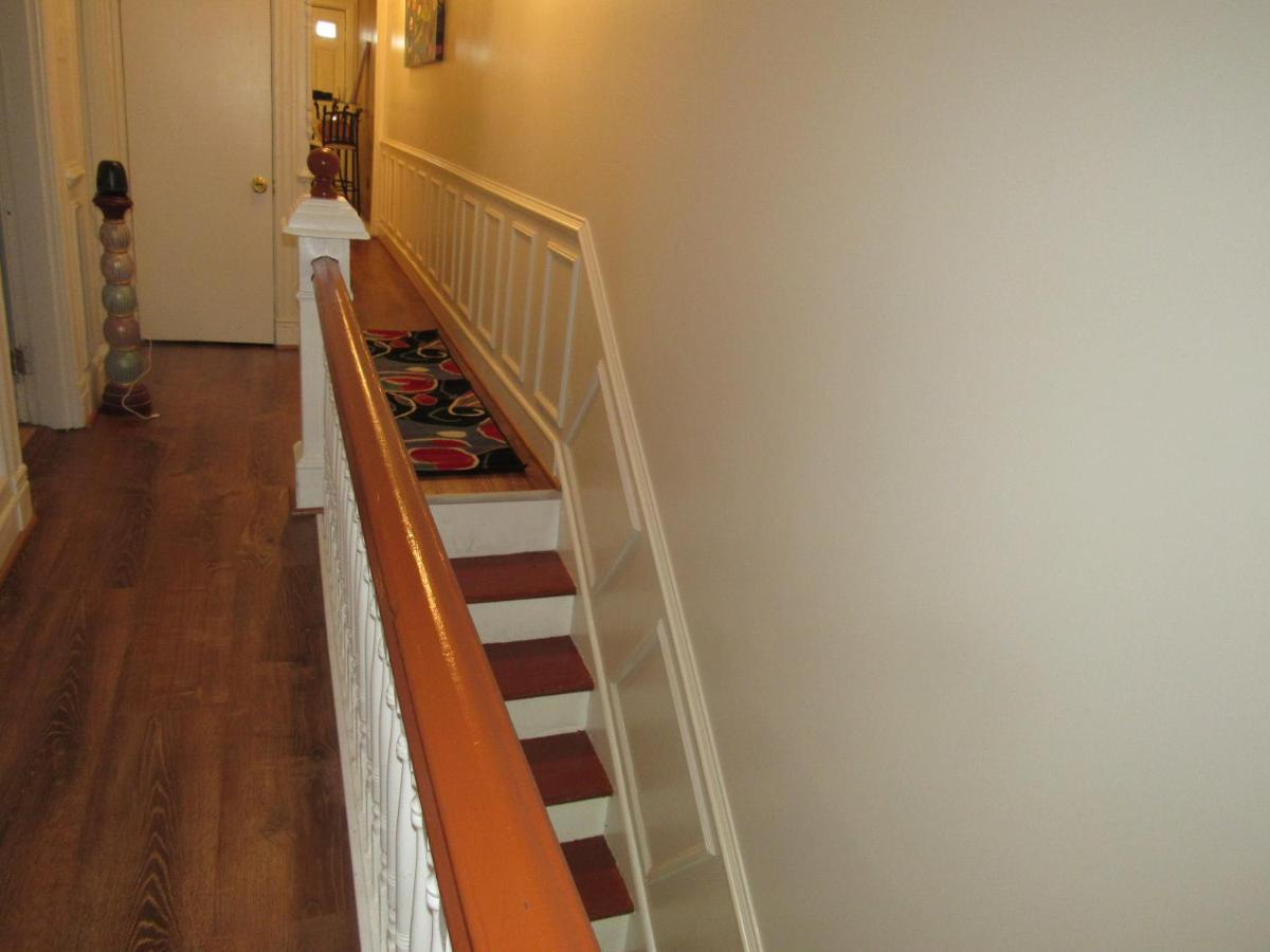 Located In The Noma-Gallaudet Neighborhood Appartamento Washington Esterno foto
